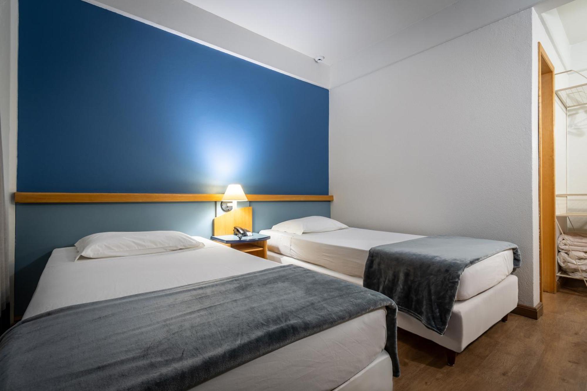 Brivali Hotel Centro 3*
